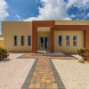 Отель Amazing 3BR Villa w Large Private Pool Gameroom, фото 1