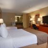 Отель SureStay Plus Hotel By Best Western Salmon Arm, фото 7