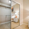 Отель Global Luxury Suites at River Oaks Park, фото 6