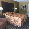 Отель Executive Inn & Suites, фото 4