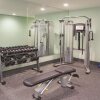 Отель La Quinta Inn & Suites Far Rockaway - JFK Airport, фото 16