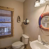 Отель The Captains Quarters in Rogers w/ Covered Porch!, фото 12