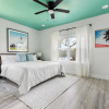Отель Blue Hour Fun Coastal Escape With Game Room 4 Bedroom Home by Overmoon, фото 5