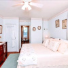 Отель Colonial Beach Plaza Bed & Breakfast, фото 4