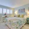 Отель Siesta Key Condo w/ Heated Pool < 1 Mi to Beach, фото 3