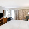 Отель Hampton Inn Albany-Wolf Road (Airport), фото 5
