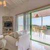 Отель Limneon Villas, фото 3