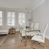 Отель immaculate two bedroom apartment in chelsea by underthedoormat, фото 8