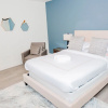 Отель Modern 2BR APT Pool 6Min Walk Miami Beach Kitchen 21, фото 20