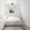 Отель Lovely 2 Bed Flat In Shepherds Bush West London, фото 3