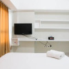 Отель Homey Studio at Springlake Summarecon Bekasi Apartment, фото 6