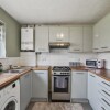 Отель Town Centre 2-bed House in Canterbury, фото 7