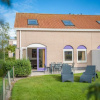 Отель Restyled Bungalow With 2 Bathrooms, Near the Beach, фото 23