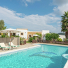 Отель Authentic finca with a swimming pool with jacuzzi, situated near the beach, фото 9