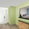 Отель WoodSpring Suites Midland, фото 3