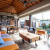 Отель 4 Quarters Bali Villas, фото 1