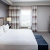 Отель Hampton Inn & Suites Charlotte/Ballantyne, фото 36
