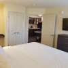 Отель Candlewood Suites Davenport, an IHG Hotel, фото 4