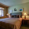 Отель Sunstone 208 Updated Ski-In Ski-Out Condo At Sunstone Lodge with Great Complex Amenities by RedAwnin, фото 4