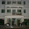 Отель Marphie Hotel в Энтеббе