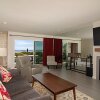 Отель Remodeled Ocean View Condo With Spa & Beach Access Sbtc109 by Redawning, фото 2