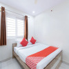 Отель Golden Pride by OYO Rooms, фото 4