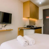 Отель Warm And Simply Look Studio Room At Serpong Garden Apartment, фото 3