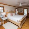 Отель The Burrus House Inn Waterfront Suites, фото 35