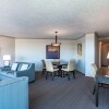 Отель Victoria Regent Waterfront Hotel & Suites, фото 3