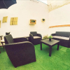Отель Lollipop Flats City Center Petite Suite III, фото 15