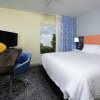 Отель Hampton Inn & Suites Clinton, фото 41