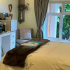 Отель Luxury 3 bedded room with sea peeps and parking, фото 7