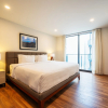 Отель NEW Equipped Condo w GYM   Roof, фото 3