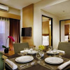 Отель Atria Residences Gading Serpong, фото 7