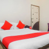 Отель OYO Flagship 15921 Hotel Golden Rock, фото 22