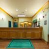 Отель Country Inn & Suites by Radisson, Salina, KS, фото 8