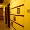 Отель Stay Vista Rooms near Marine Drive в Мумбаи
