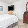 Отель Island Winds East 101 3 Bedroom Condo, фото 20