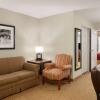 Отель Country Inn & Suites by Radisson, Louisville South, KY, фото 6