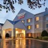 Отель Fairfield Inn And Suites Cleveland в Тритсборо