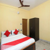 Отель OYO 11530 Maa Tara Guest House, фото 4