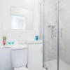 Отель Stunning 1-bed Apartment in London Lewisham, фото 10