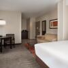 Отель Holiday Inn Express Springfield Downtown, an IHG Hotel, фото 24