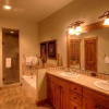 Отель Mountain Thunder Lodge 3 Bedroom Vacation Rental in Breckenridge With Access to a Hot Tub Just Two B, фото 5