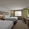 Отель Holiday Inn Express & Suites Portland Airport - Cascade Stn, an IHG Hotel, фото 4