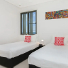 Отель Saltwater Suites - 1, 2 & 3 Bed Waterfront Apartments, фото 5