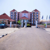 Отель GPinnacle Suites, фото 1