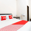 Отель Wisma Pelita Mas by OYO Rooms, фото 6