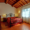 Отель Villa with Spacious Garden, Swimming Pool, Hot Tub, Tennis Court near Cortona, фото 1