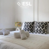 Отель Entire Luxury Apartment Block - Sleeps 18 - Overlooking Shrewsbury Square, фото 20
